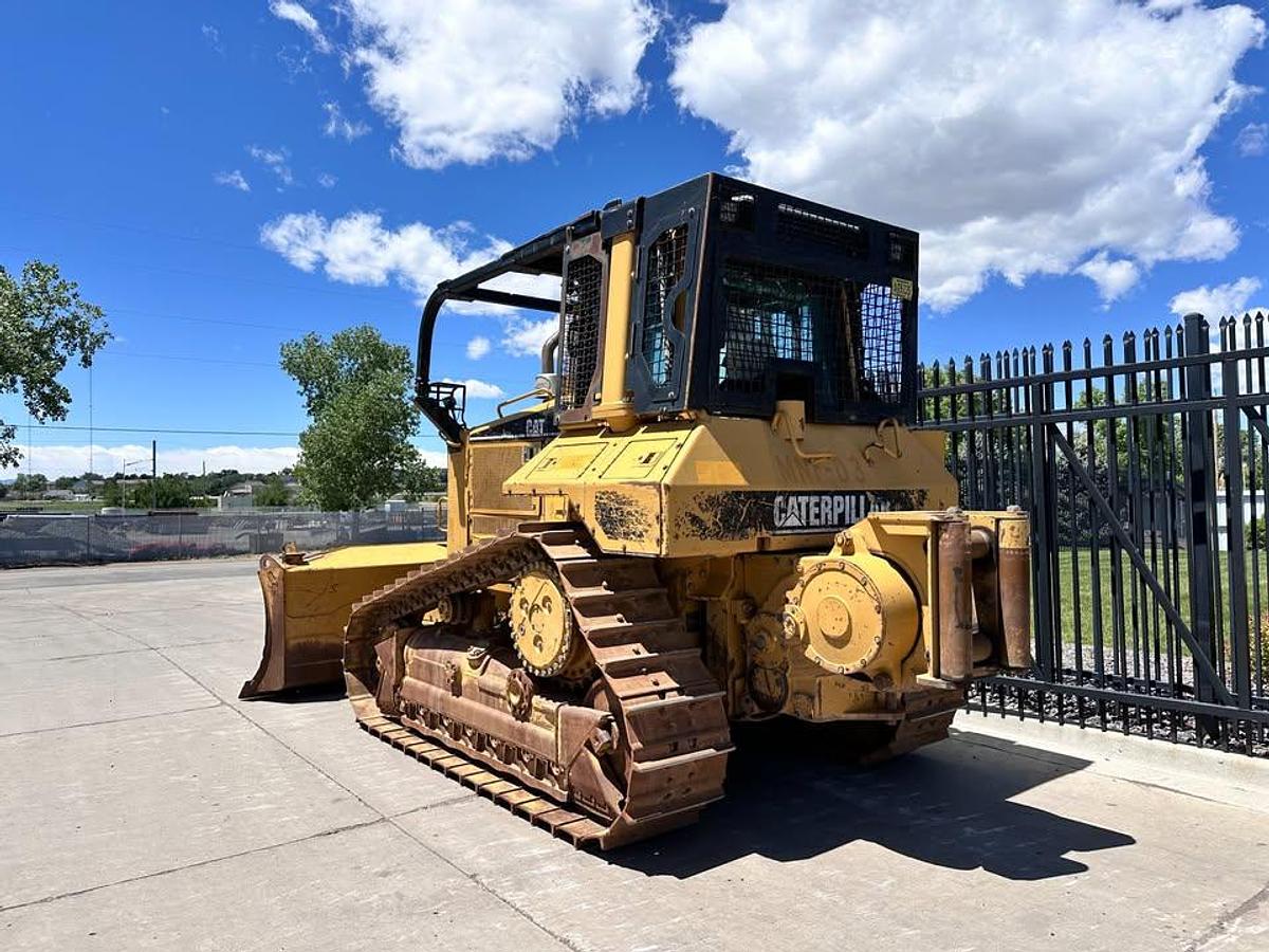 Used 2004 Caterpillar D6N XL