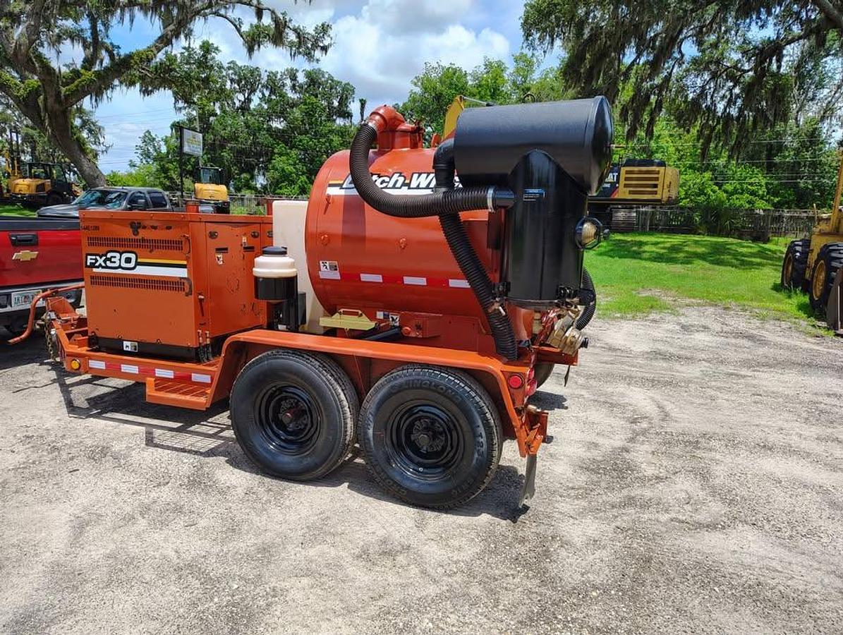 Used 2011 Ditch Witch FX30
