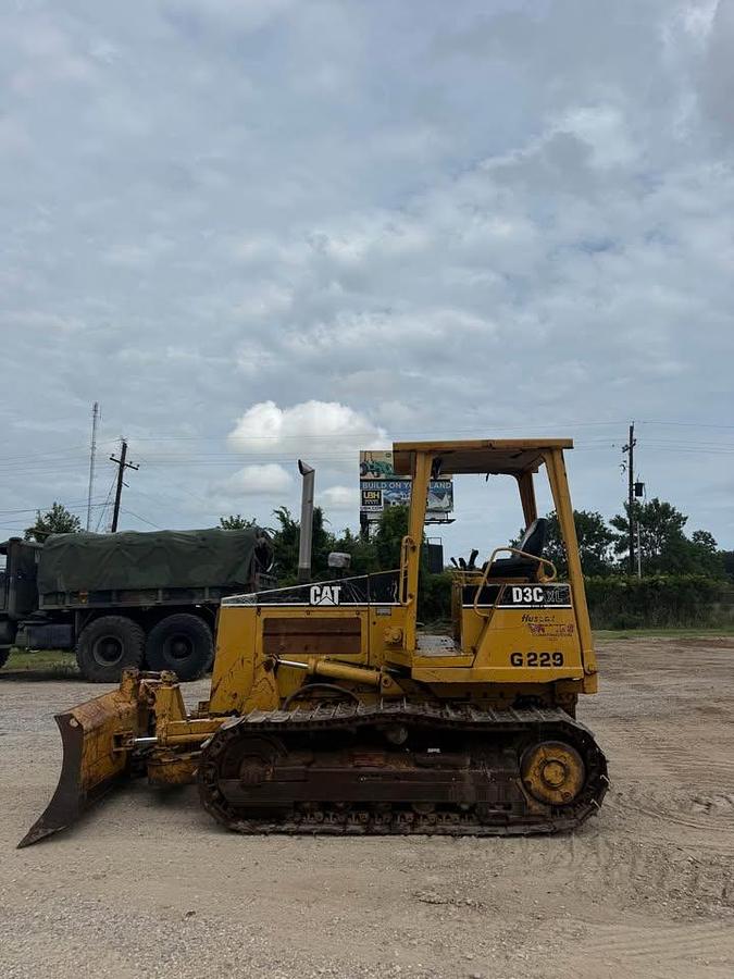 Used Caterpillar D3C XL