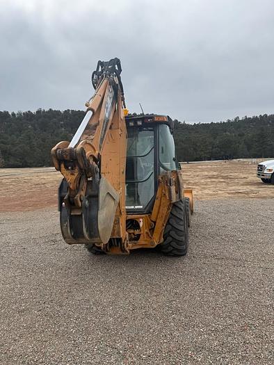 Used 2011 Case 580SN