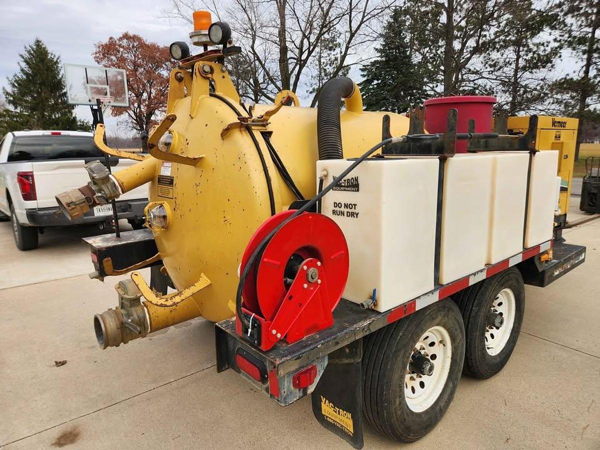 Used 2011 Vermeer LP555DT