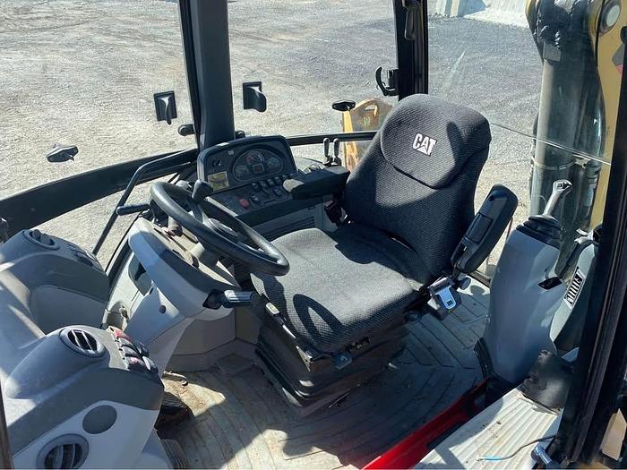 Used 2014 Cat 420F IT