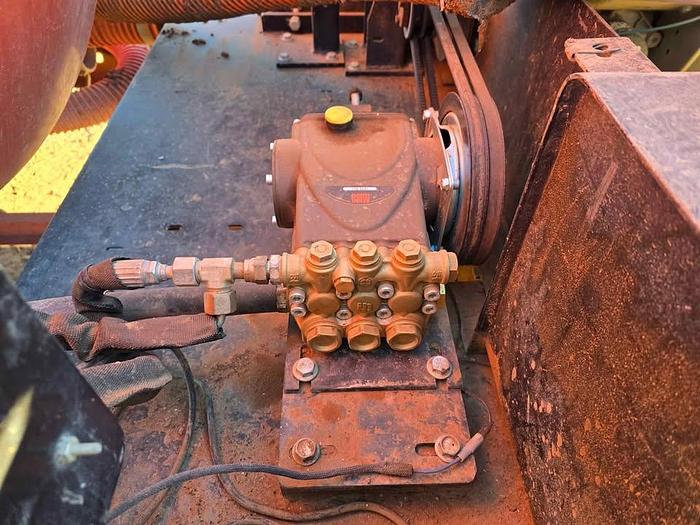 Used 2017 Ditch Witch MV800