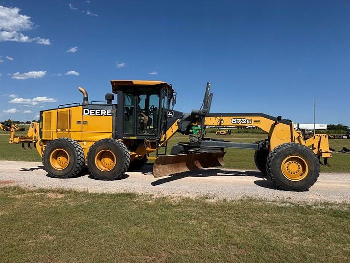 2012 John Deere 672G
