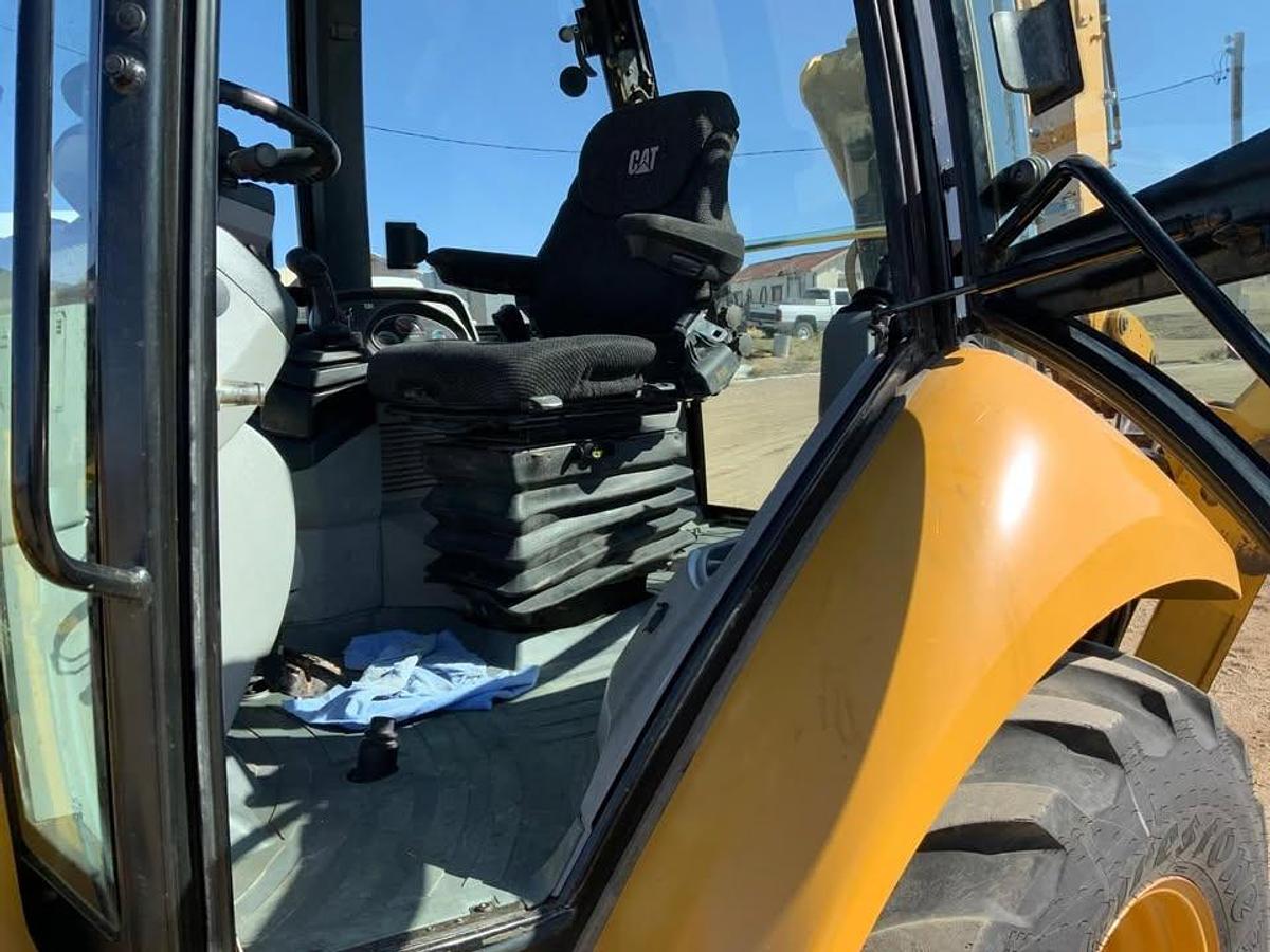 Used 2011 CAT 420E IT