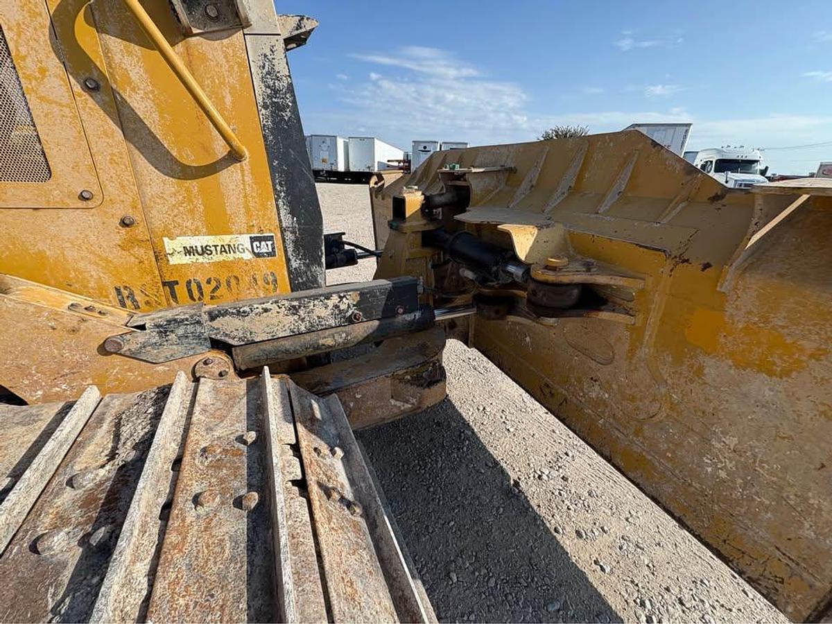 Used 2016 Caterpillar D6K2 LGP