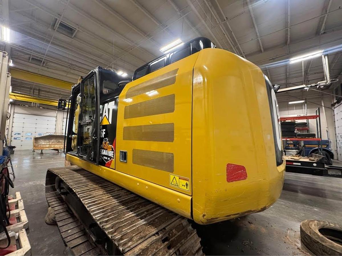 Used 2019 Caterpillar 326FL