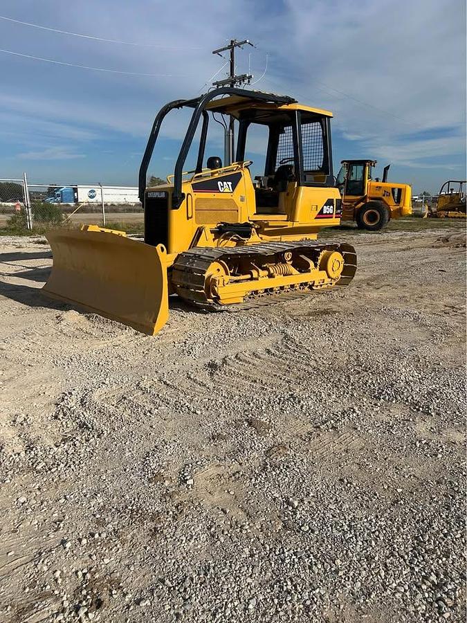 Used 2006 Caterpillar D5G LGP