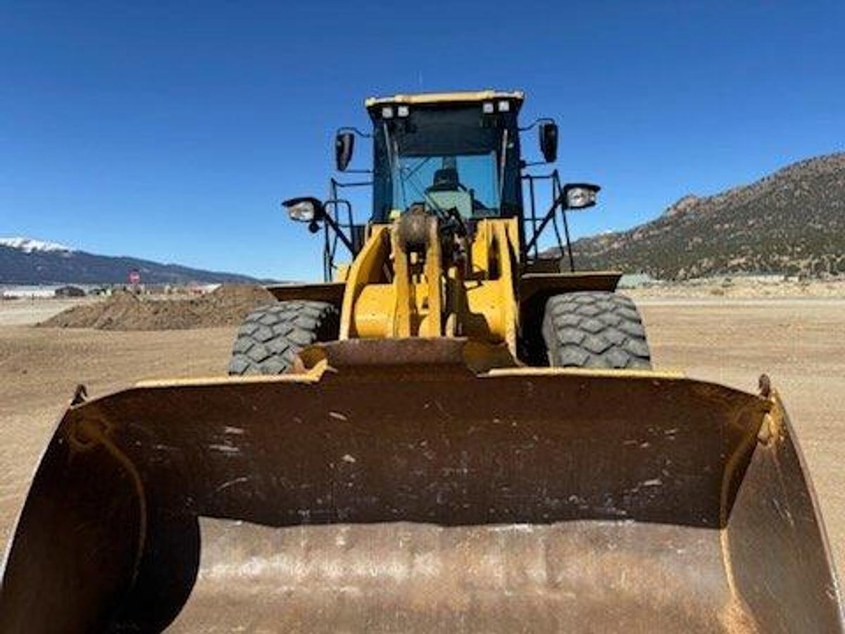Used 2017 Caterpillar 950 GC