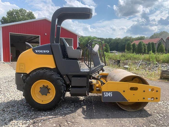Used 2013 Volvo SD45