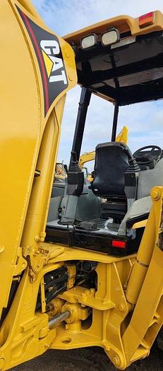 Used 2004 CATERPILLAR 420D 4x4 EXT-HOE