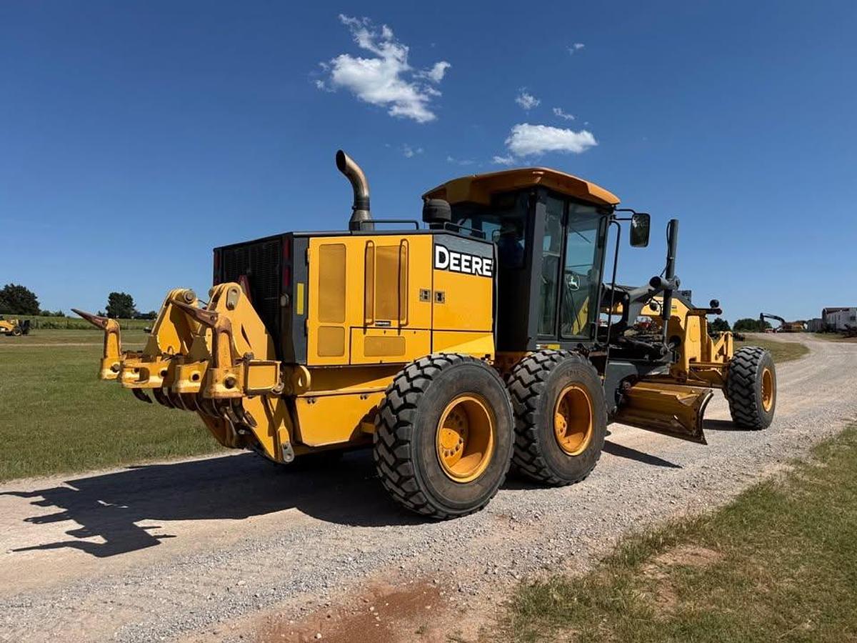 Used 2012 John Deere 672G