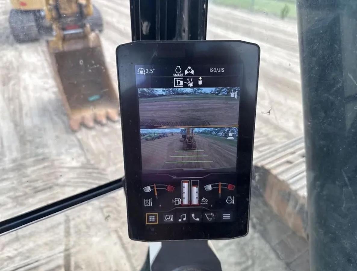 Used 2020 Caterpillar 320GC