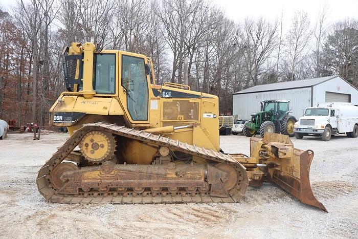 Used 2006 Caterpillar D6N LGP