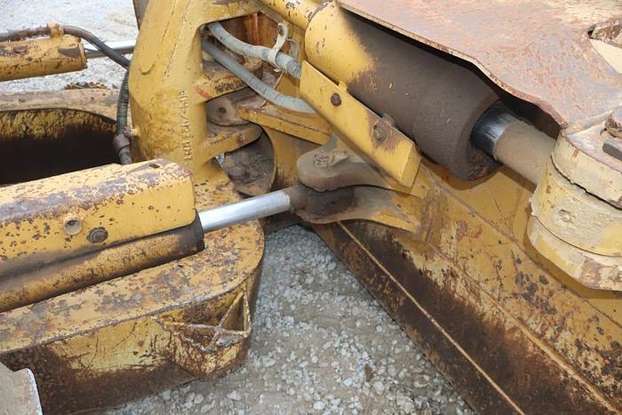 Used 2006 Caterpillar D6N LGP