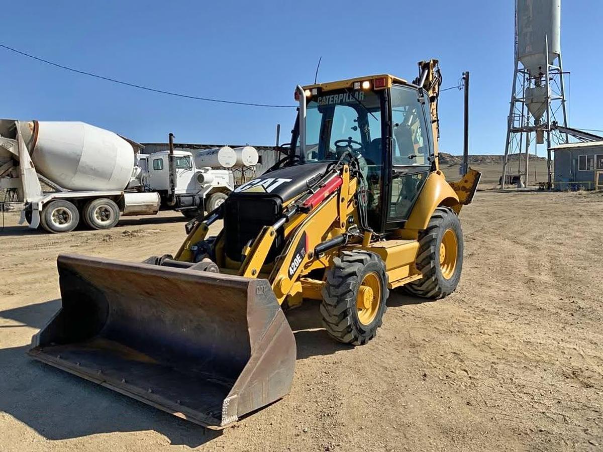 Used 2011 CAT 420E IT