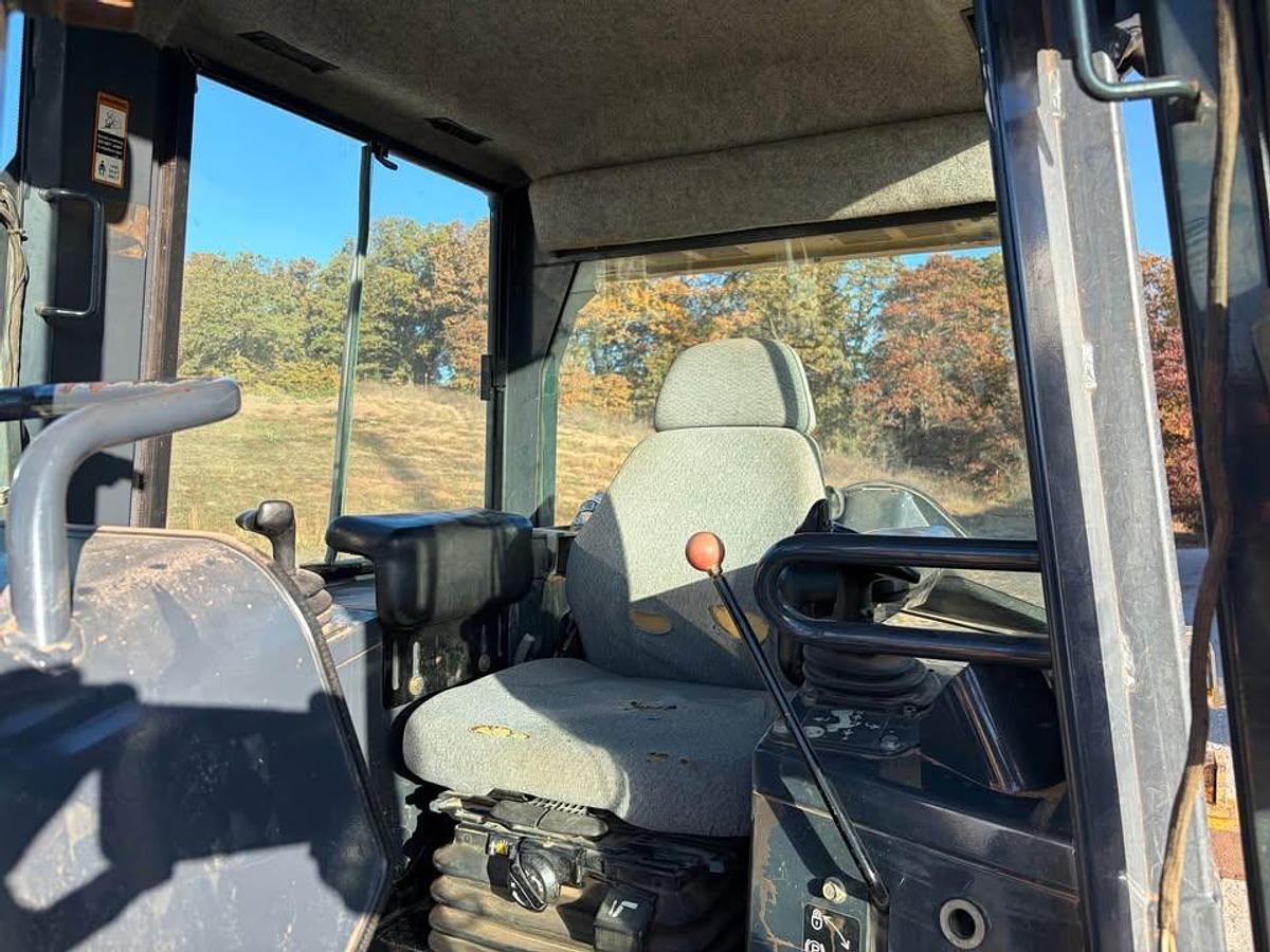 Used 2006 John Deere 650J