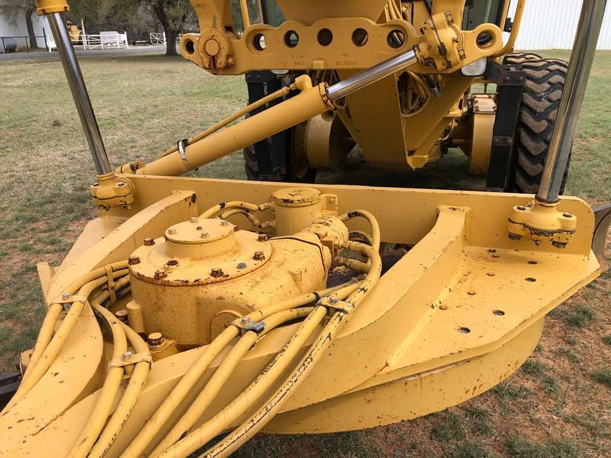 Used 1999 Caterpillar 140H VHP