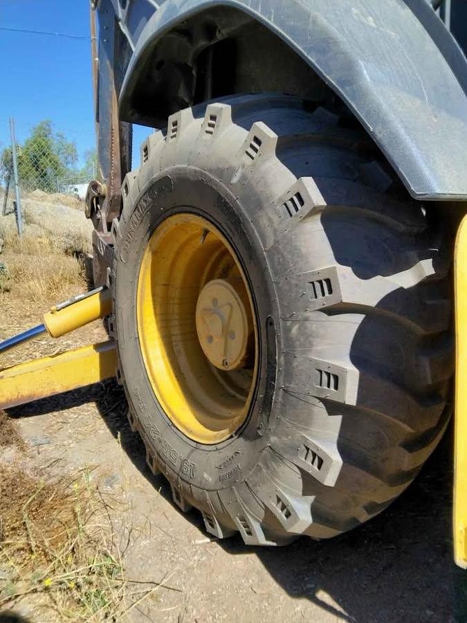 Used 2016 John Deere 310SL