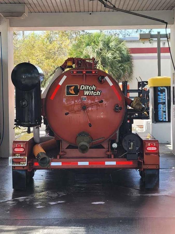 Used Ditch Witch FX25