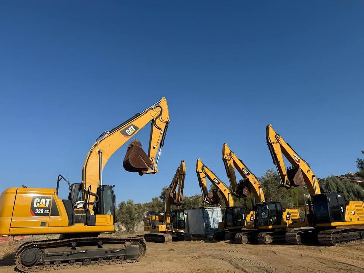 Used 2019 CAT 320 Excavator
