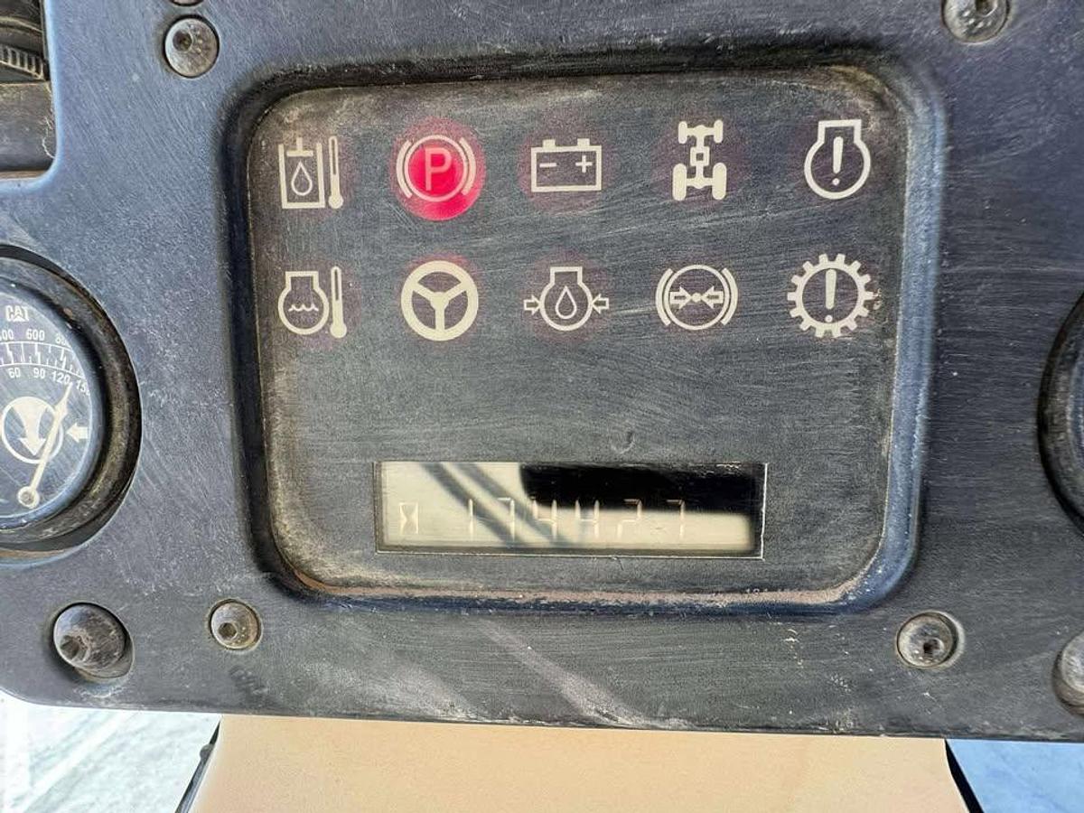 Used 2003 Caterpillar 163H Motor Grader