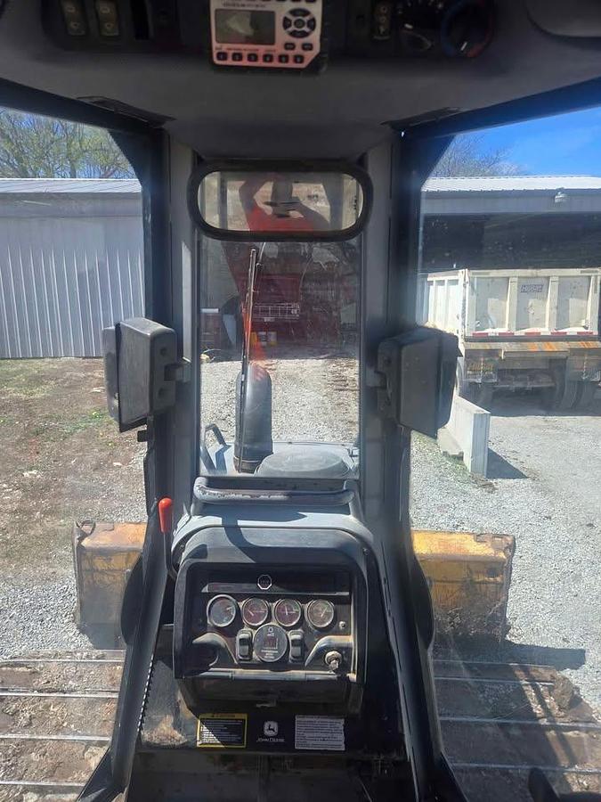 Used 2004 John Deere 650H LGP