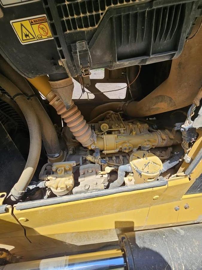 Used 2015 Caterpillar D6N LGP