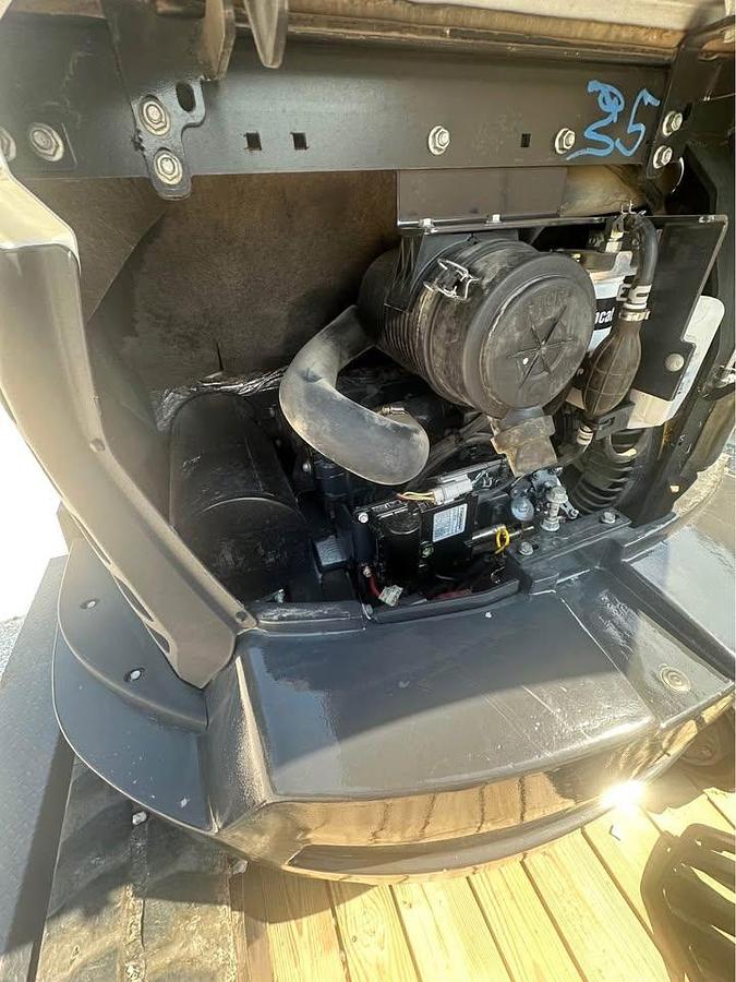 Used 2022 Bobcat E35i