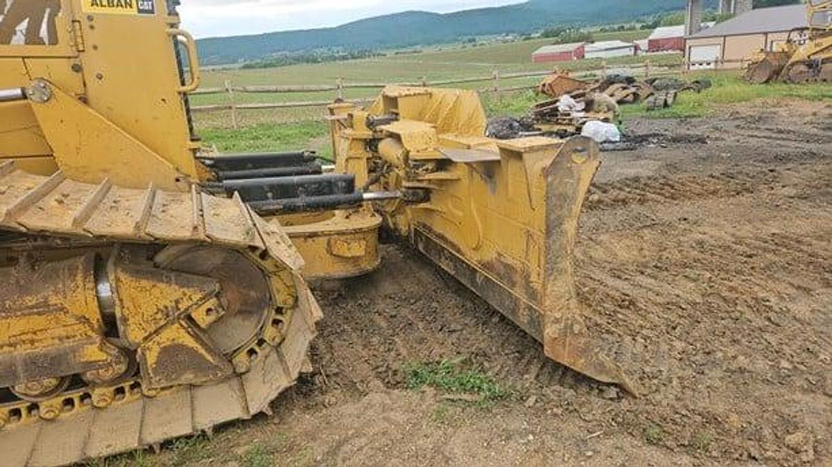 Used 2015 Caterpillar D6N LGP