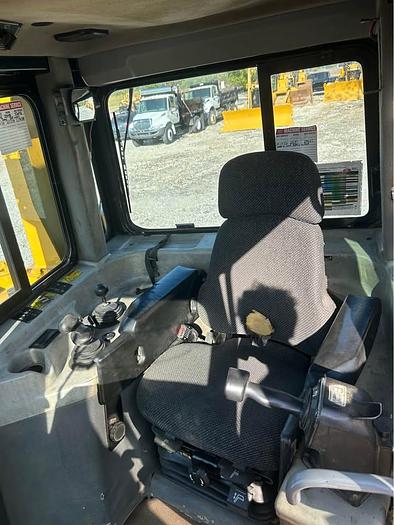 Used 2007 Caterpillar D6R LPG