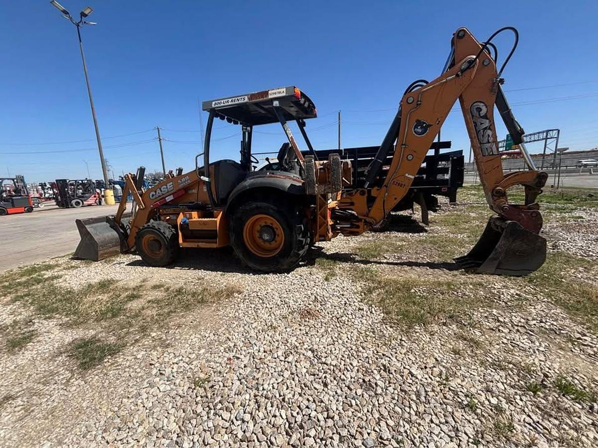 Used 2017 Case 580SN