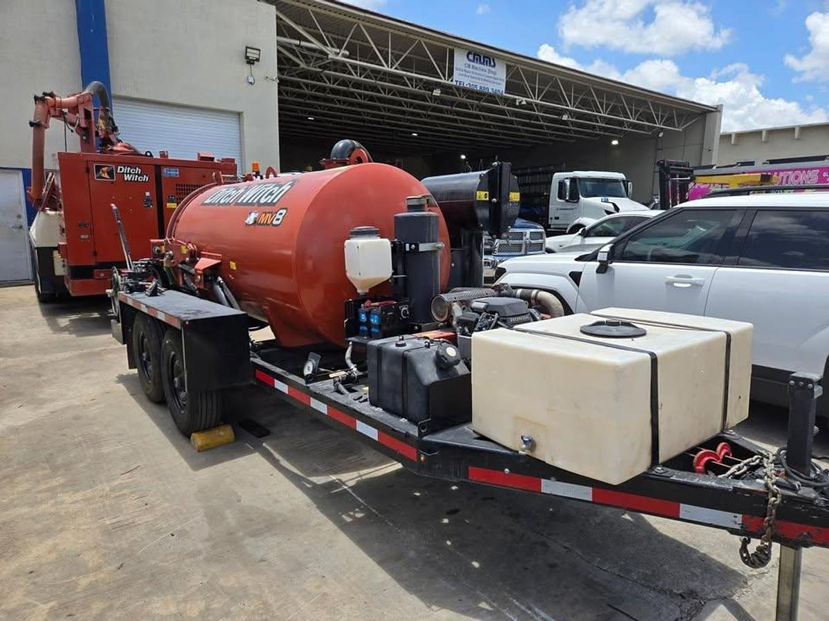 Used 2022 Ditch Witch MV8