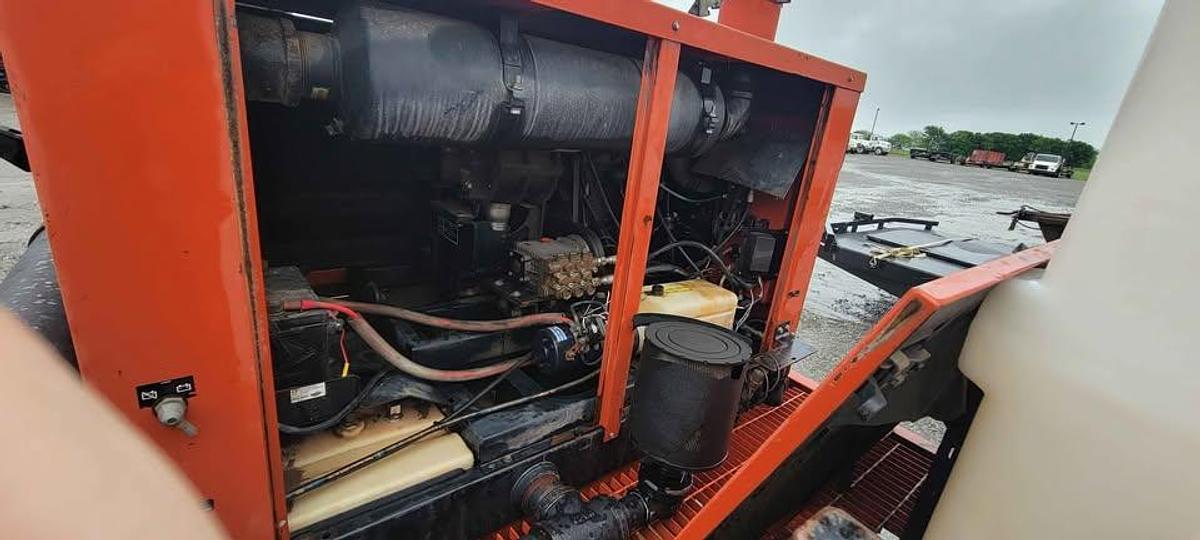 Used 2012 Ditch Witch FX30 w/ Attatchments  Ditch Witch FX30
