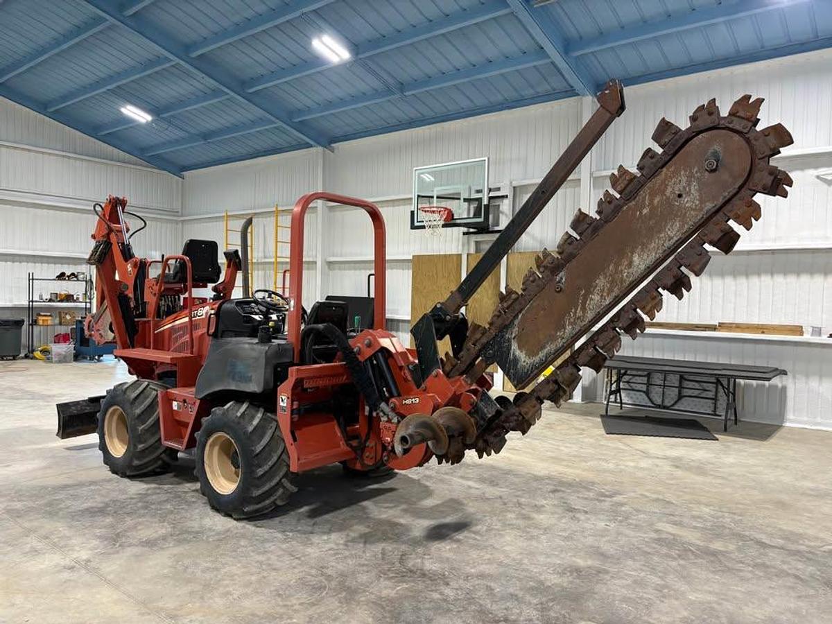 Used 2013 Ditch Witch RT80