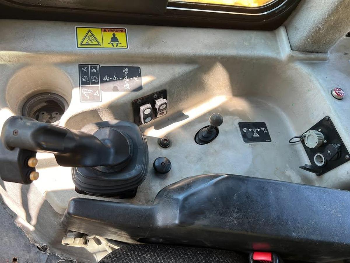 Used 2013 Cat D6T LGP