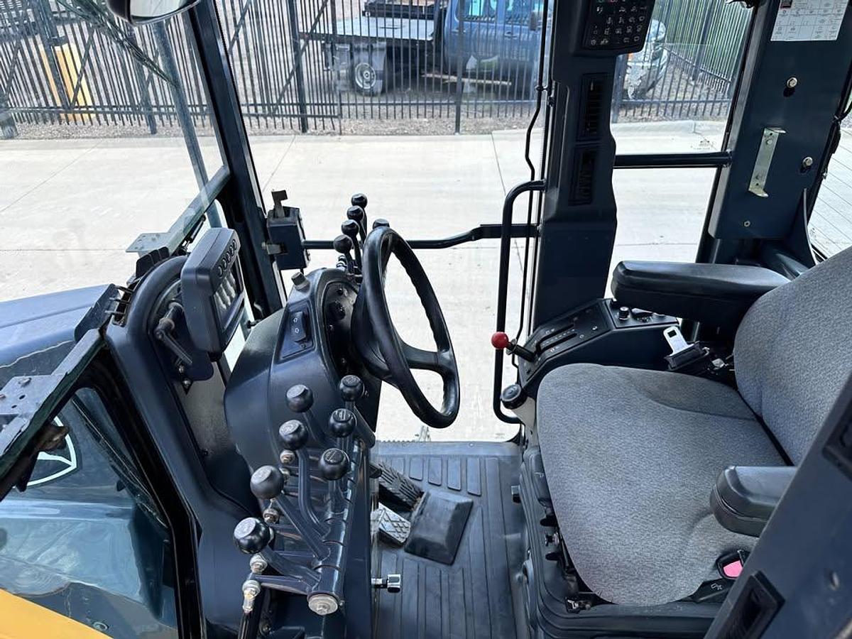 Used 2009 John Deere 772G