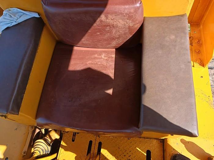 Used 1966 Caterpillar D6B Dozer