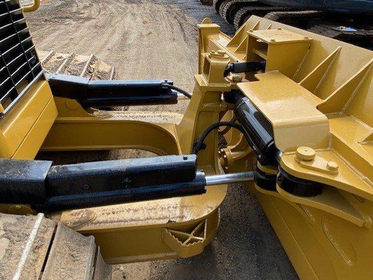 Used 2015 Caterpillar D6N LGP Dozer
