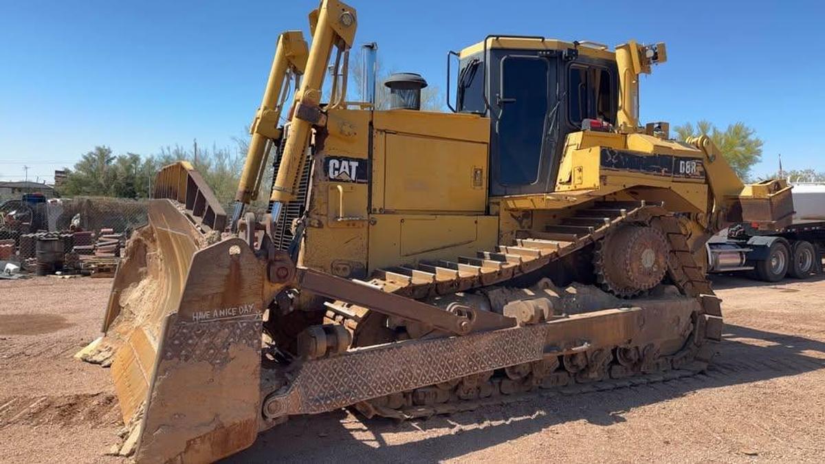 Used 2004 Caterpillar D8R Series II Dozer