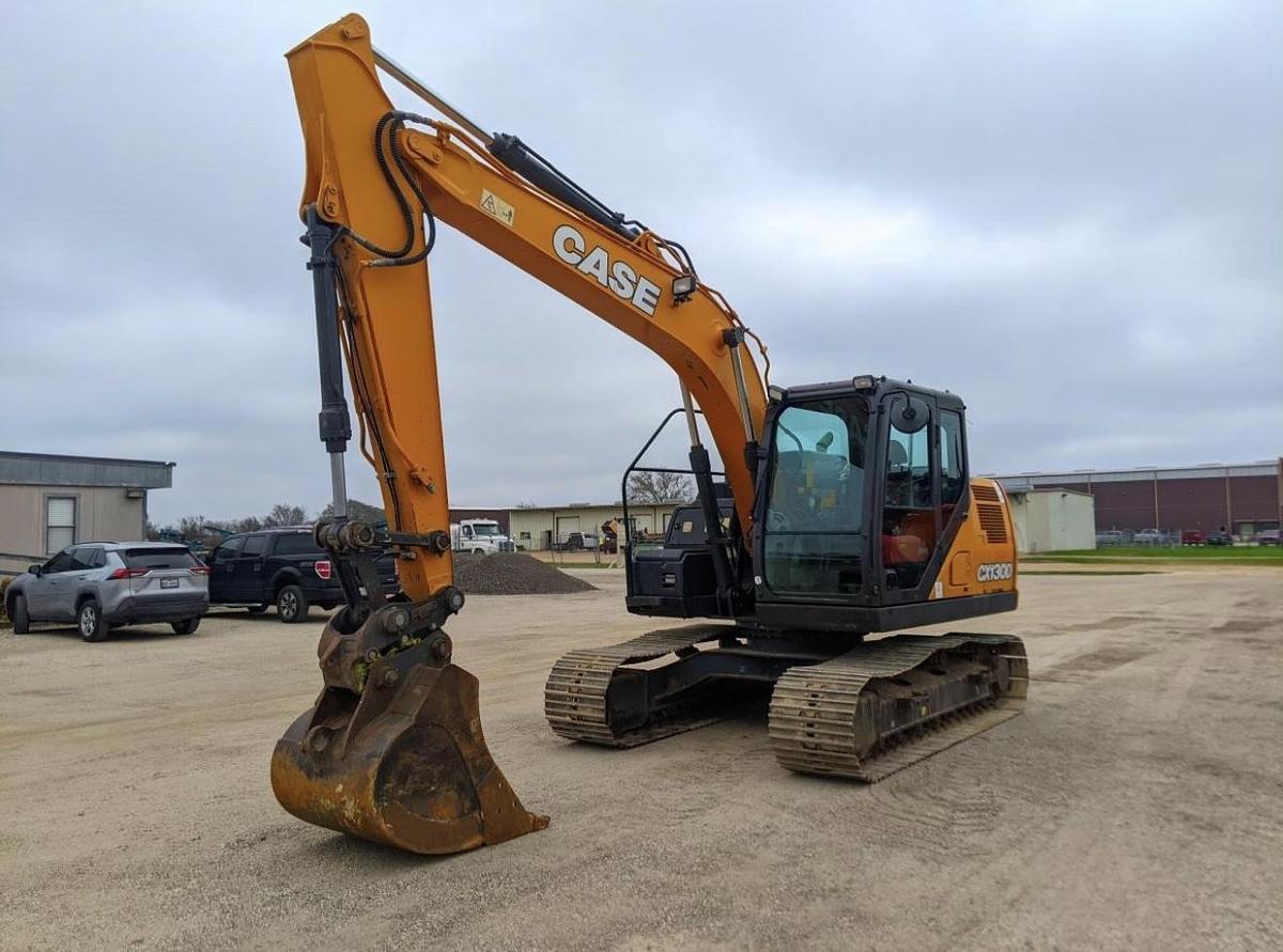 Used 2018 Case CX130D