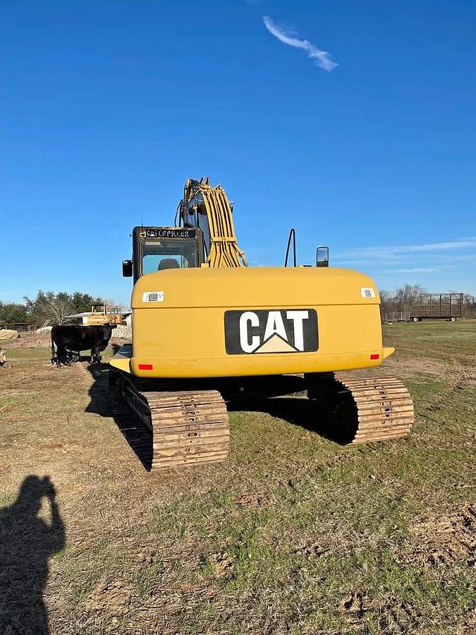 Used 2006 Caterpillar 320 CL