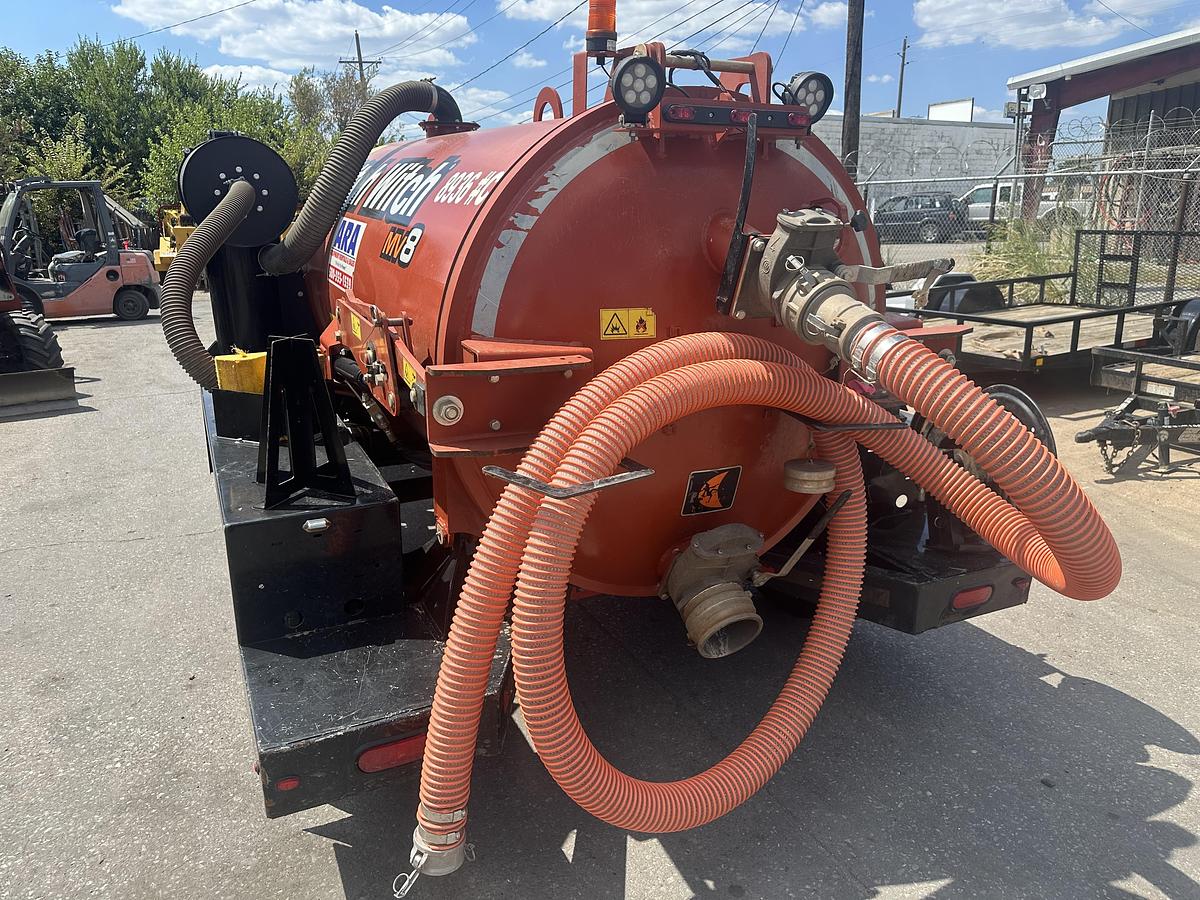 Used 2024 Ditch Witch MV8