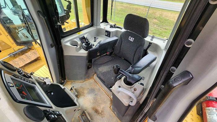 Used 2012 Caterpillar D6T XL