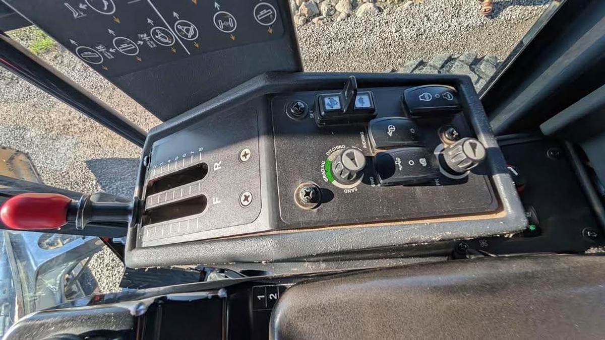 Used 2015 John Deere 672GP