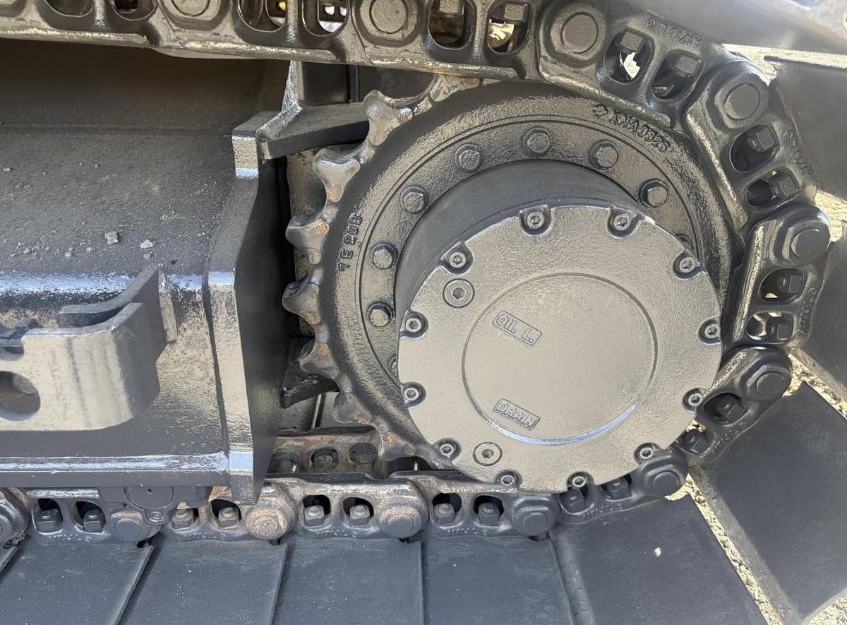 Used 2017 Case CX130D