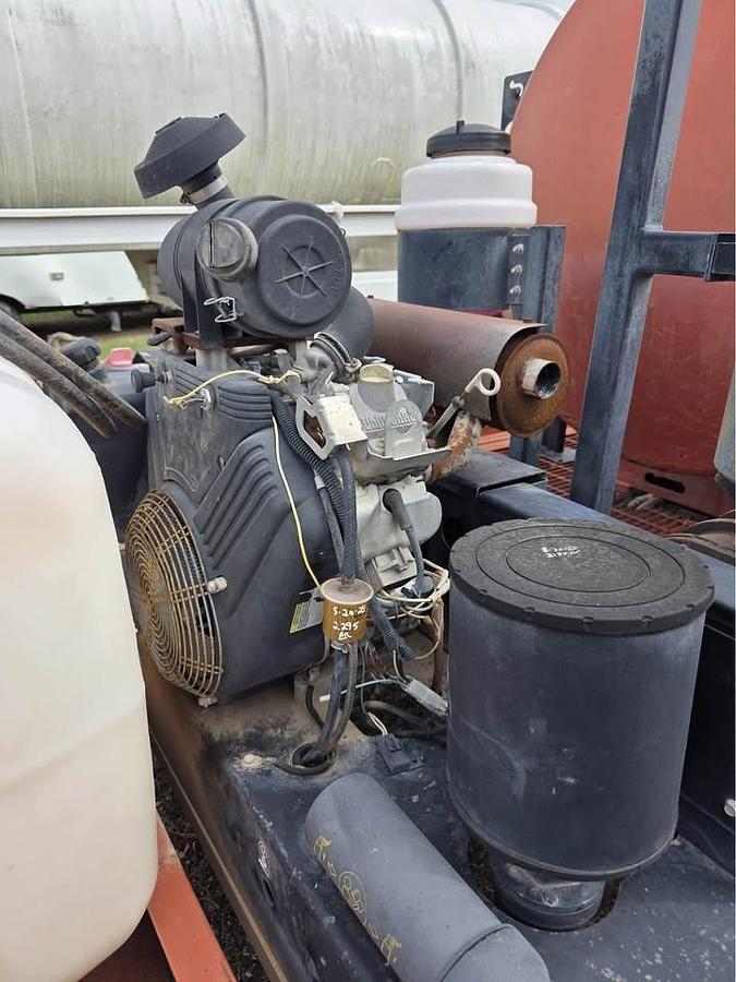 Used 2016 Ditch Witch MV800