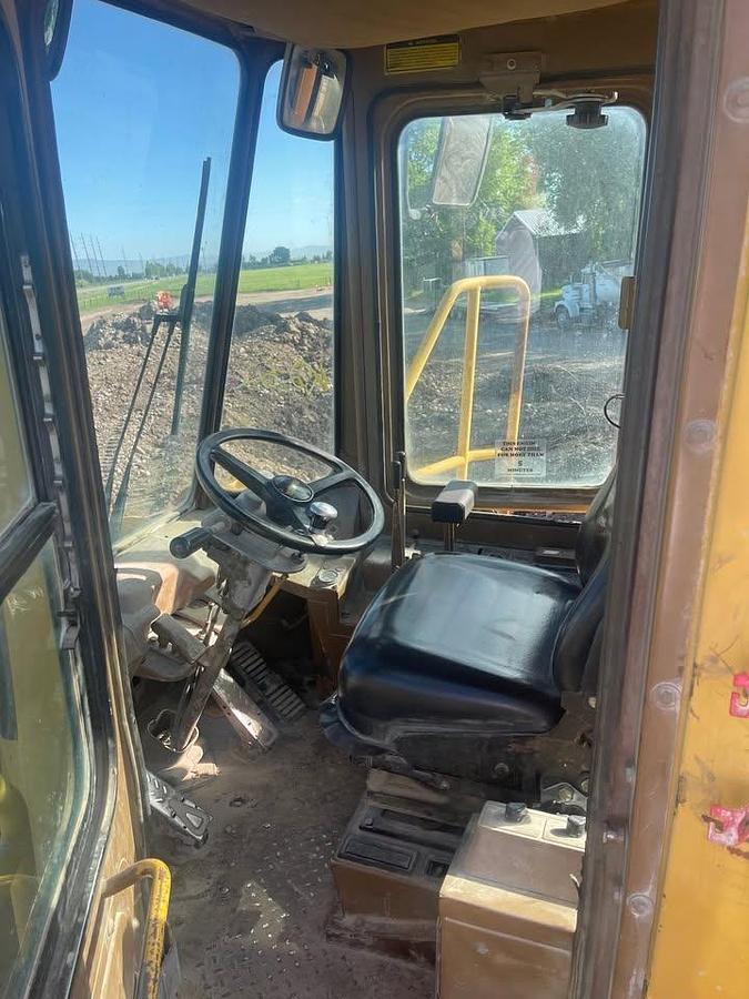 Used 1988 CAT 966E