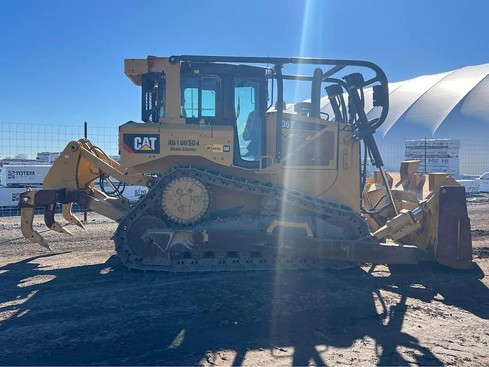 Used 2019 Caterpillar D6T XL / Ripper