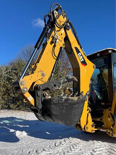 Used 2019 CAT 420F2